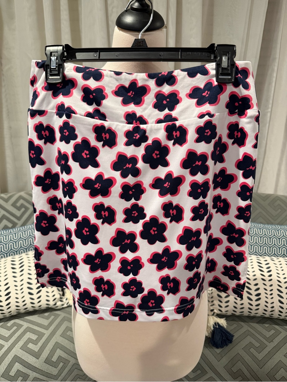 Golftini “Beach Bum” skort, size small-long (17”), tennis, golf, pickleball